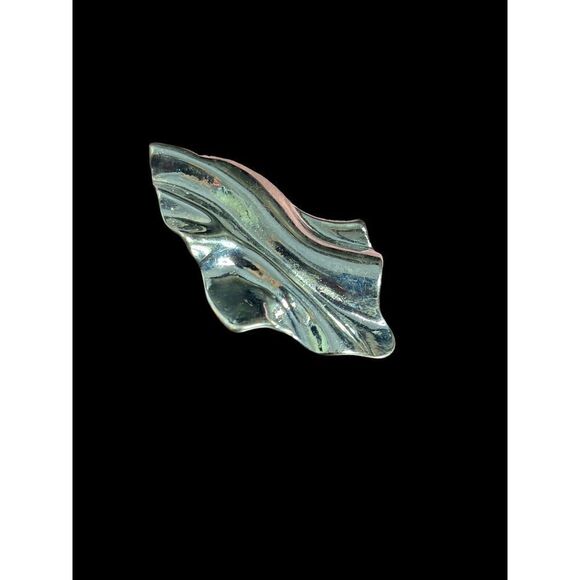 5 beautiful sets of Vintage clip on earrings - Picture 7 of 9